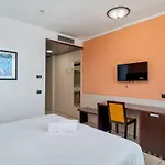 Hotel B&B Hotel Settimo Torinese 3*