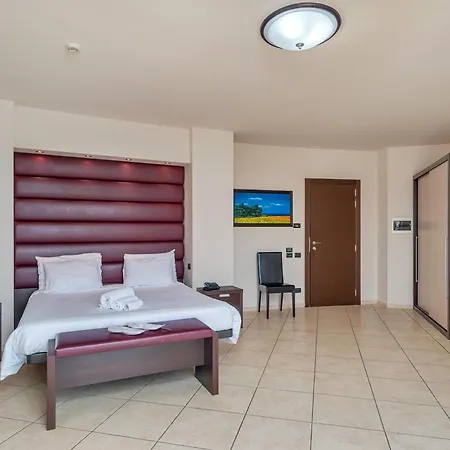 Отель B&B Hotel Settimo Torinese Сеттимо-Торинезе
