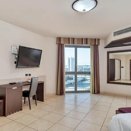 B&B Hotel Settimo Torinese Отель 3*