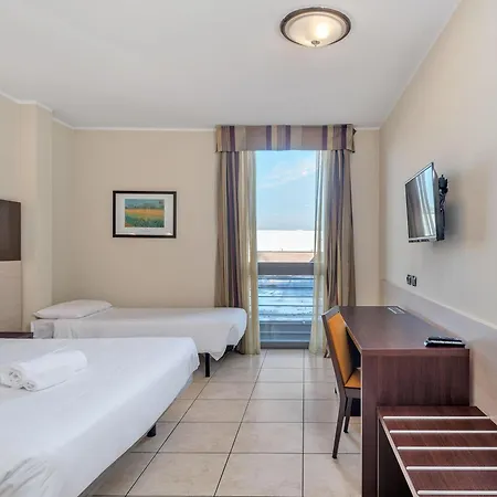B&B Hotel Settimo Torinese 호텔 3*