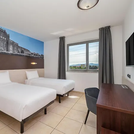 B&B Hotel Settimo Torinese Hotell 3*