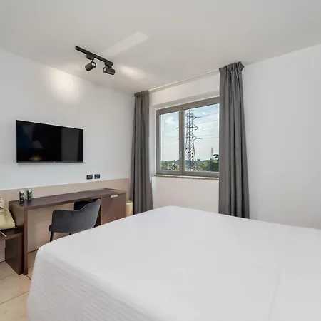 Szálloda B&B Hotel Settimo Torinese 3*
