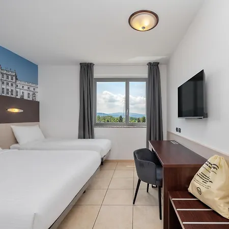 Hotel B&B Hotel Settimo Torinese 3*