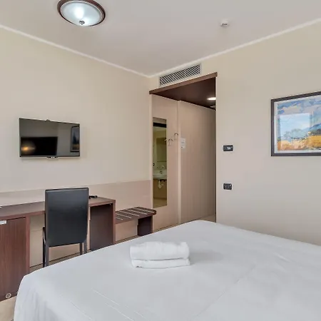 Hotel B&B Hotel Settimo Torinese 3*
