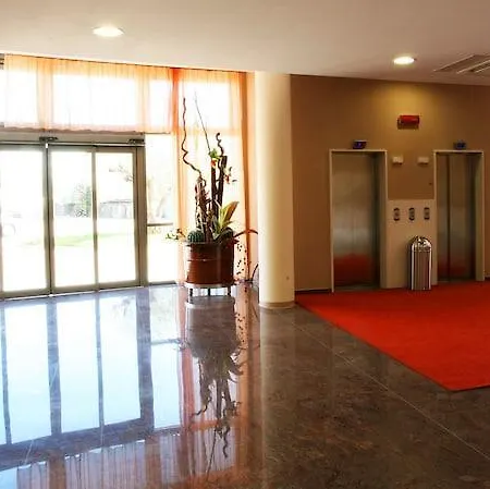 B&B Hotel Settimo Torinese Отель Сеттимо-Торинезе