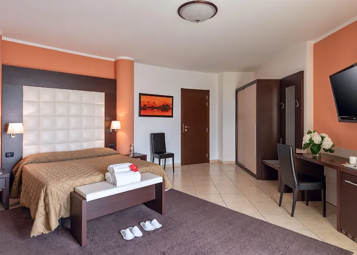 B&B Hotel Settimo Torinese Szálloda 3*